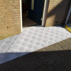 Alternative view of 1,8cm (H) x 75cm (B) Drempelhulp buiten, 3 zijdig