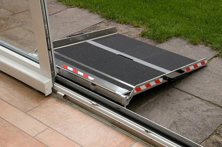 12,5 t/m 19 cm hoog Opklapbare oprijplaat voor schuifpui en balkon - Afbeelding 3