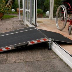 6 t/m 10 cm hoog Opklapbare oprijplaat voor schuifpui en balkon