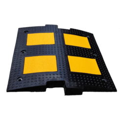 Verkeersdrempel 50 cm breed – 5 cm hoog – Rubber – met reflectoren - Afbeelding 4