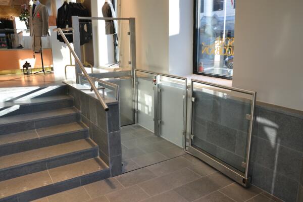 SLP model A - Platform lift