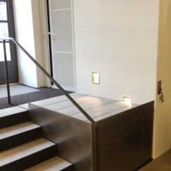 Alternative view of SLP model E - Platform lift
