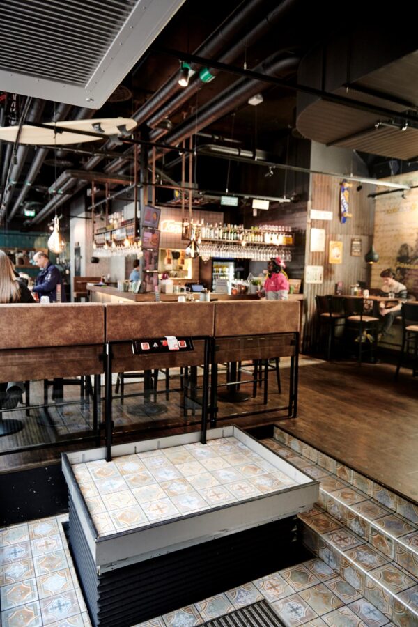 LP50H Platform lift LP50H Platform lift