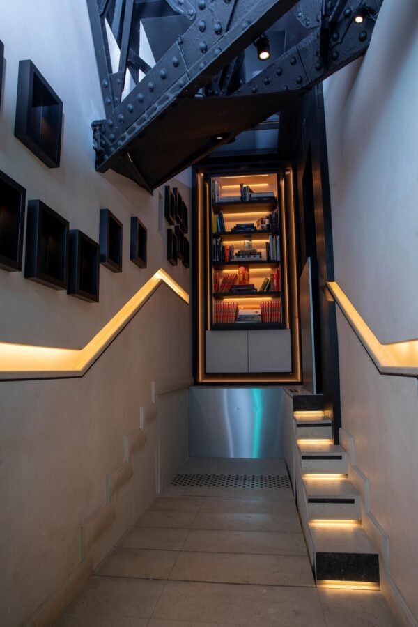 SLP model C - Platform lift SLP model C - Platform lift