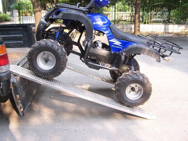 Rechte achter/kofferbak ramp - 200 cm Rechte achter/kofferbak ramp - 200 cm