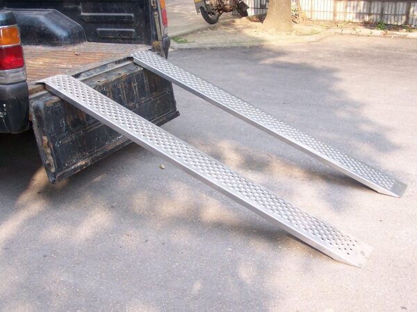 Rechte achter/kofferbak ramp - 200 cm Rechte achter/kofferbak ramp - 200 cm