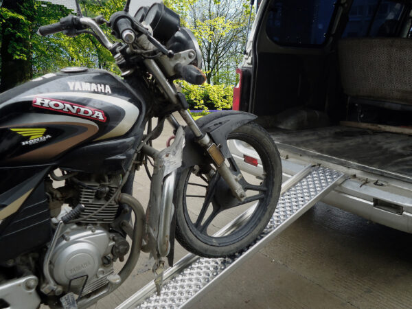 Rechte achter/kofferbak ramp - 200 cm Rechte achter/kofferbak ramp - 200 cm